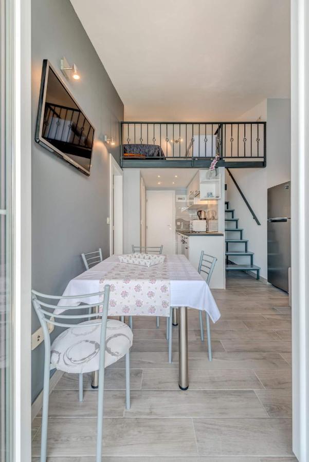 Ventula Apartment Mimice Exterior foto